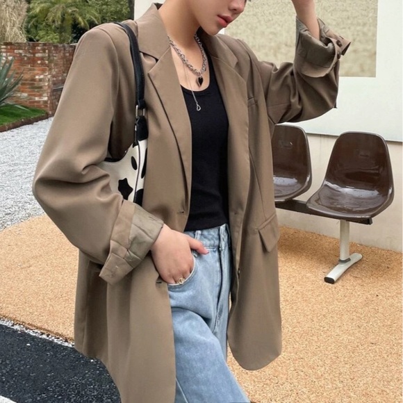 Vintage Tan Oversized Blazer
